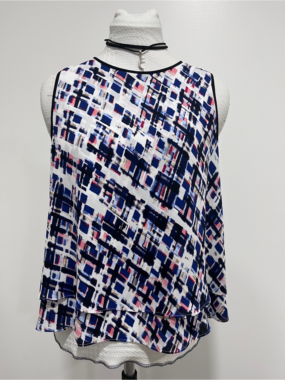 White House Black Market Navy, Pink & Black Abstract Layered Sleeveless Top